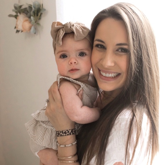 Meet your Posher, Jessica - Picture 2 of 8